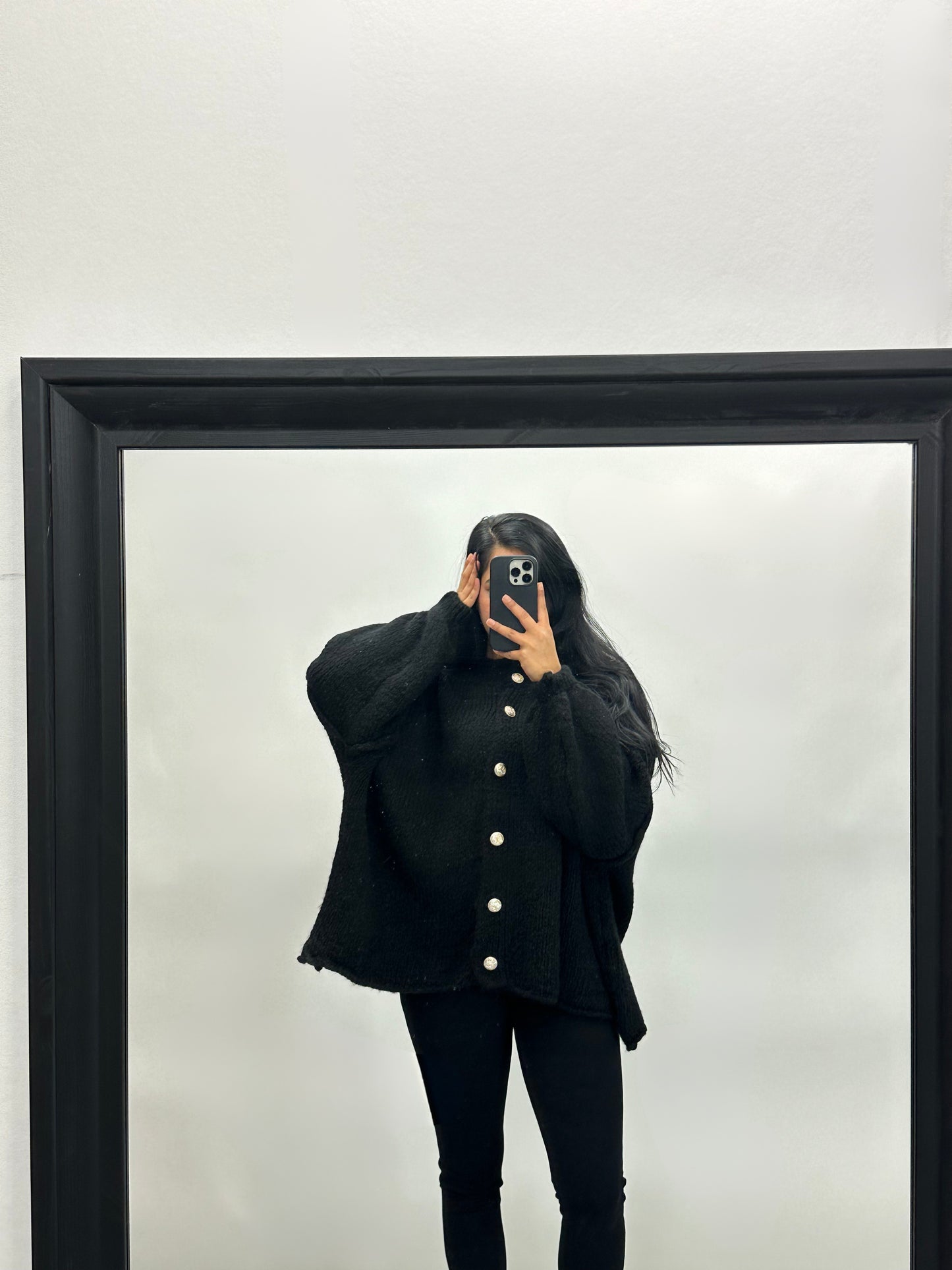 OVERSIZED CC CARDIGAN WITH BUTTONS
